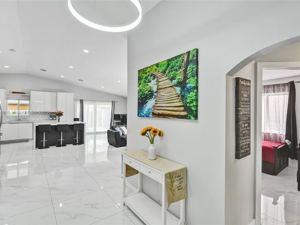 18273 SW 143rd Pl, Miami FL 33177
