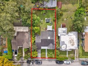 272 NW 42nd St, Miami FL 33127