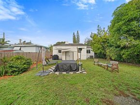 272 NW 42nd St, Miami FL 33127