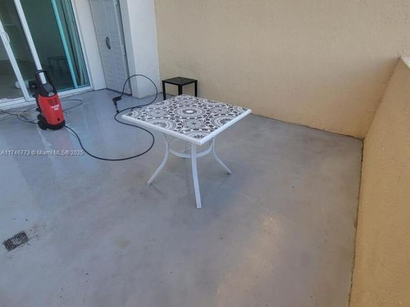 117 NW 42nd Ave 507, Miami FL 33126