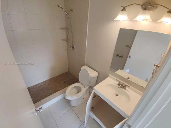 1920 NW 3rd Ave, Pompano Beach FL 33060