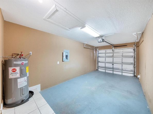 1920 NW 3rd Ave, Pompano Beach FL 33060