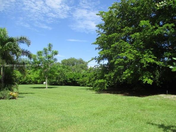 1599 NW 19th St, Homestead FL 33030