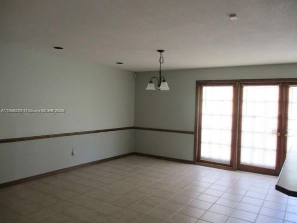 1599 NW 19th St, Homestead FL 33030