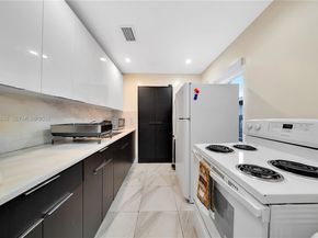 458 E 20th St, Hialeah FL 33013