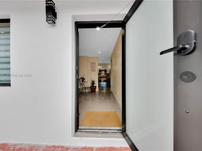 458 E 20th St, Hialeah FL 33013