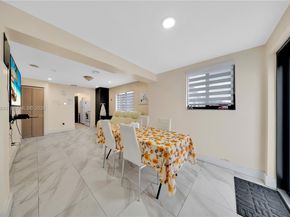 458 E 20th St, Hialeah FL 33013