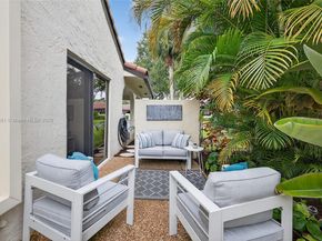 21695 Arriba Real, Boca Raton FL 33433