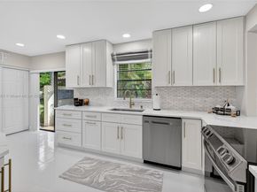 21695 Arriba Real, Boca Raton FL 33433