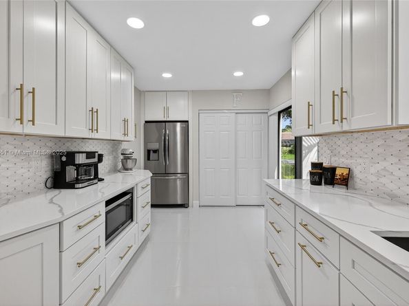 21695 Arriba Real, Boca Raton FL 33433