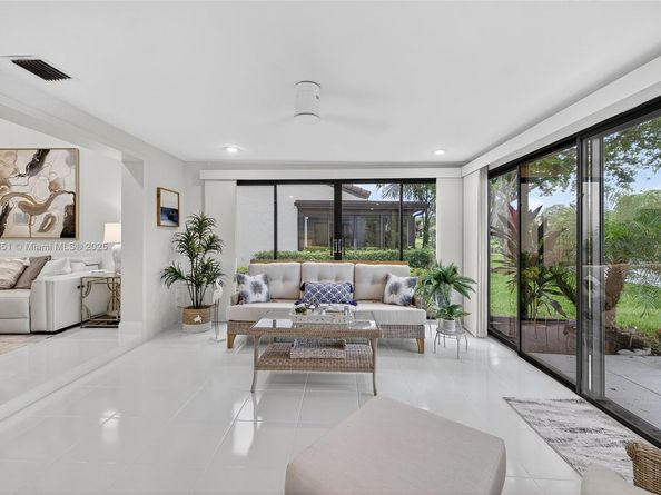 21695 Arriba Real, Boca Raton FL 33433