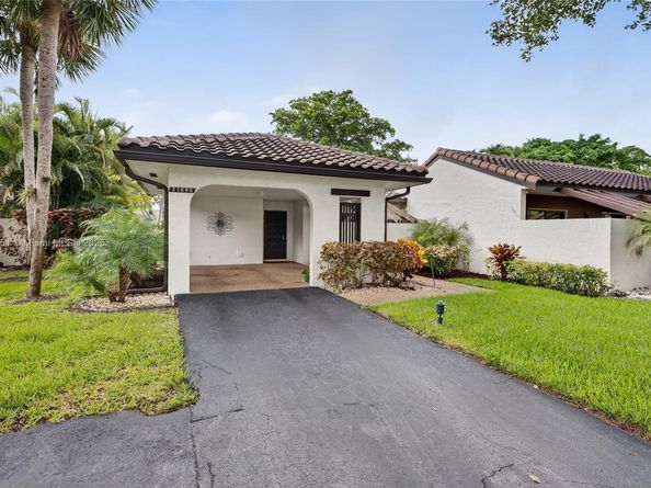 21695 Arriba Real, Boca Raton FL 33433