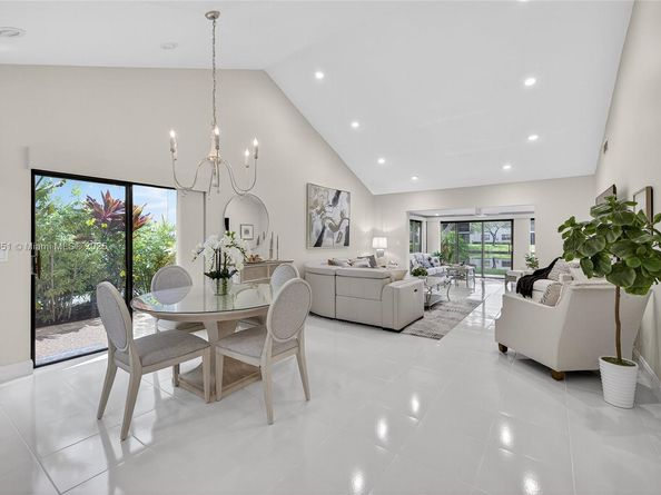 21695 Arriba Real, Boca Raton FL 33433
