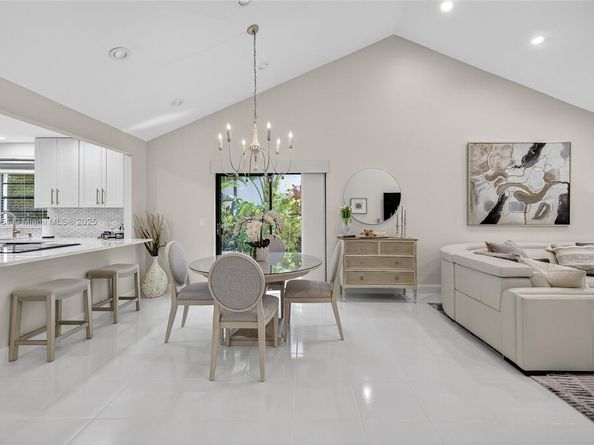 21695 Arriba Real, Boca Raton FL 33433