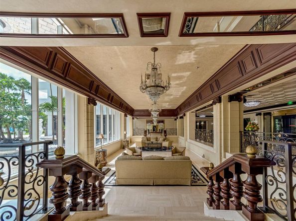 Undisclosed Address #A11896824, Hallandale Beach FL 33009