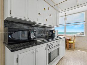 1200 S Ocean Blvd 8A, Boca Raton FL 33432