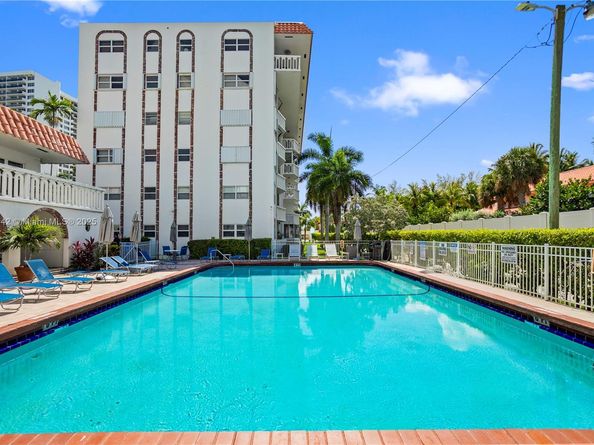 3181 S Ocean Dr 103, Hallandale Beach FL 33009