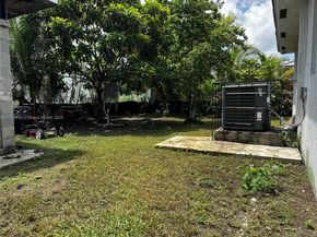 1446 NW 61st St, Miami FL 33142
