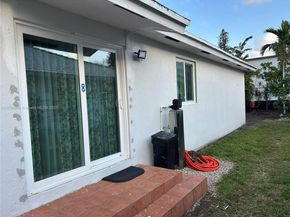 1446 NW 61st St, Miami FL 33142