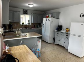 1446 NW 61st St, Miami FL 33142