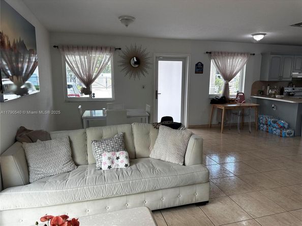 1446 NW 61st St, Miami FL 33142