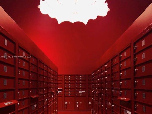 1600 NE 1st Ave 2508, Miami FL 33132