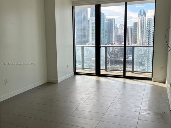 1600 NE 1st Ave 2508, Miami FL 33132
