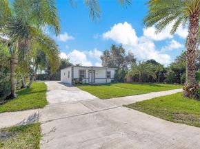 15955 NW 21st Ave, Miami Gardens FL 33054