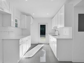 15955 NW 21st Ave, Miami Gardens FL 33054