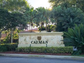 5869 NW 112th Ct, Doral FL 33178