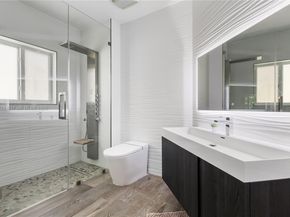 5869 NW 112th Ct, Doral FL 33178