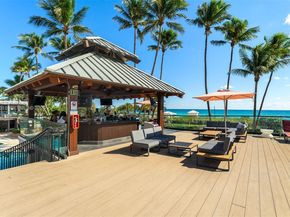 5225 Collins Ave PH8, Miami Beach FL 33140