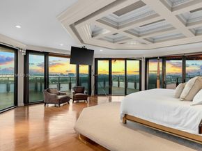 5225 Collins Ave PH8, Miami Beach FL 33140