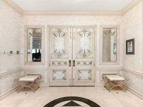 5225 Collins Ave PH8, Miami Beach FL 33140