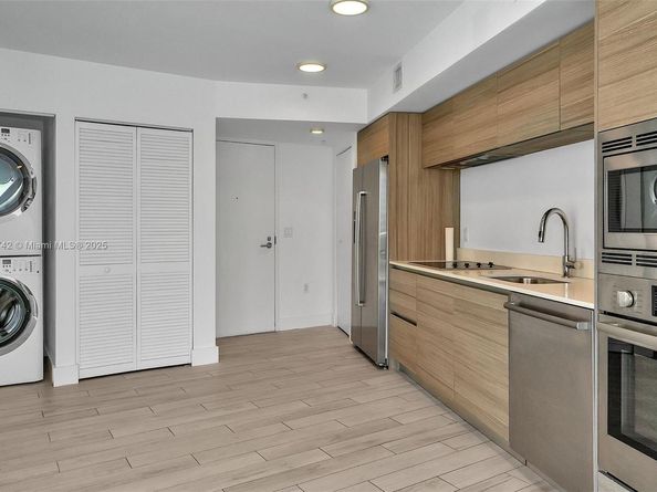 6620 Indian Creek Dr 704, Miami Beach FL 33141