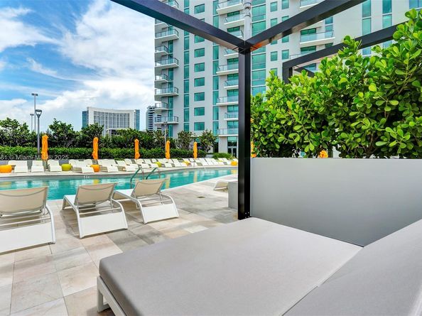 501 NE 31st St 910, Miami FL 33137
