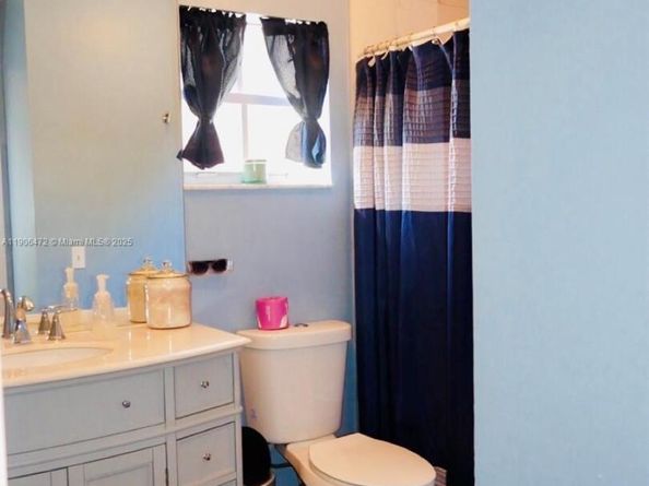 6857 SW 158th Pass, Miami FL 33193