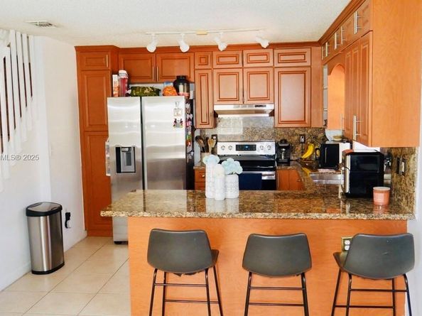 6857 SW 158th Pass, Miami FL 33193