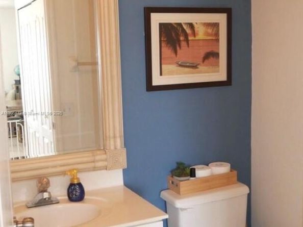 6857 SW 158th Pass, Miami FL 33193