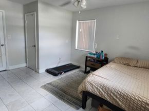2530 NW 152nd St, Miami Gardens FL 33054