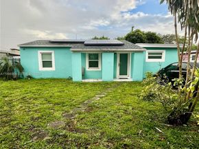 2530 NW 152nd St, Miami Gardens FL 33054