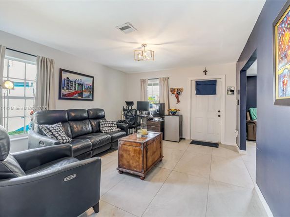 11747 SW 113th Ter, Miami FL 33186