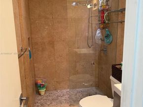 5750 Collins Ave 11D, Miami Beach FL 33140