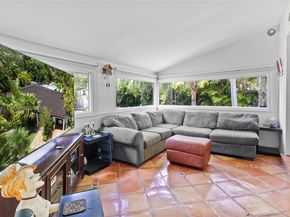 5644 SW 69th Ave, Miami FL 33143