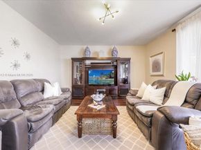 15562 SW 54th Ct, Miramar FL 33027