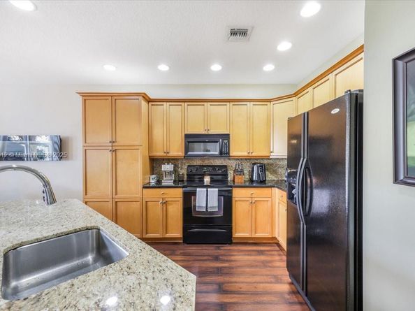 15562 SW 54th Ct, Miramar FL 33027