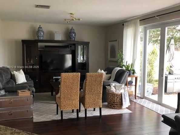 15562 SW 54th Ct, Miramar FL 33027