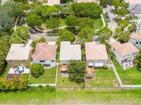 15562 SW 54th Ct, Miramar FL 33027