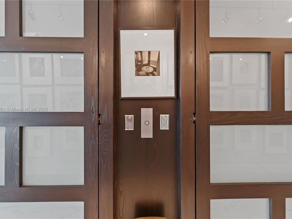 6000 Indian Creek Dr PH 2501, Miami Beach FL 33140