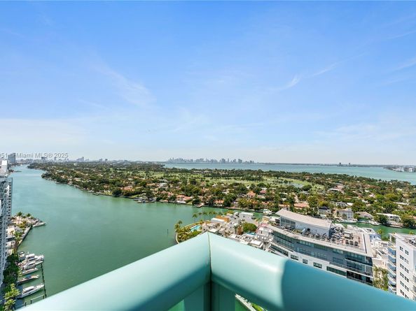 6000 Indian Creek Dr PH 2501, Miami Beach FL 33140